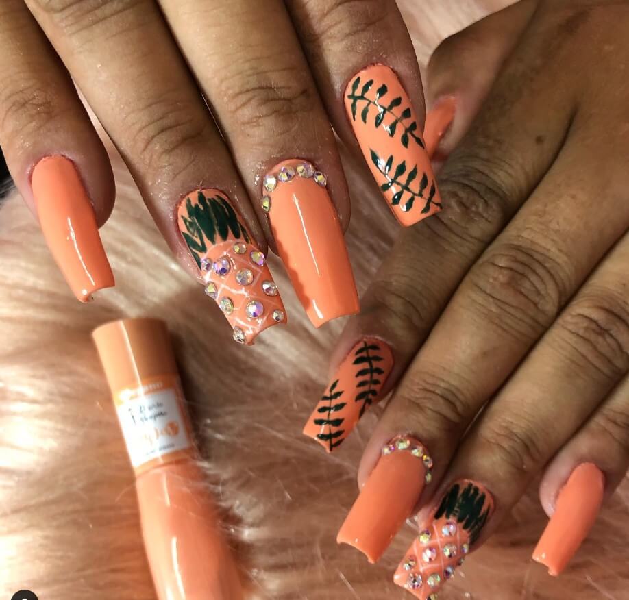 unhas decoradas laranja