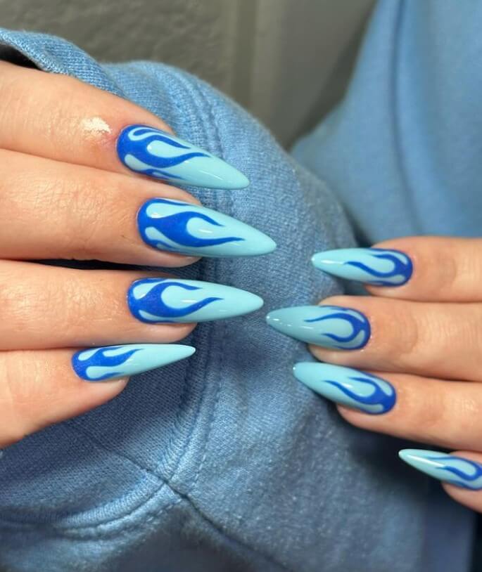 unha de gel azul